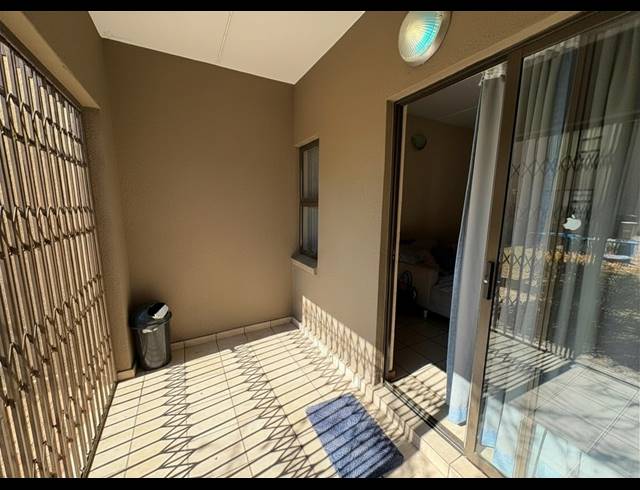 2 BEDROOM APARTMENT FOR SALE IN SASOLBURG EXT 23
